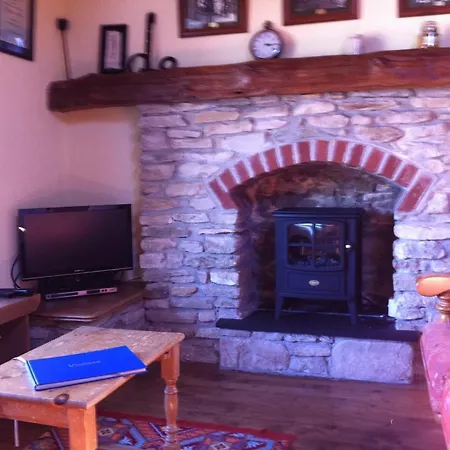 Ferienhaus The Stables - 200 Year Old Stone Built *